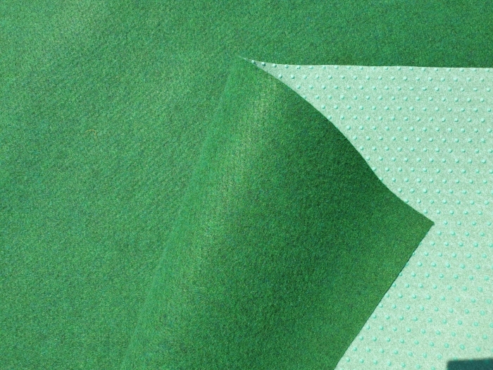 Noppos filchatású kültéri műfű<br>200/400 cm széles